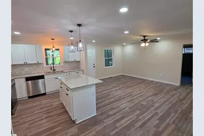 201 Cheyenne Drive, Simpsonville, SC 29680 - Photo 11