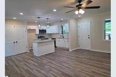 201 Cheyenne Drive, Simpsonville, SC 29680 - Photo 3