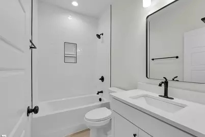 9 Hawthorne Lane #Unit 102, Greenville, SC 29605 - Photo 27