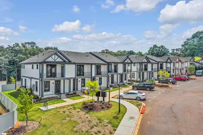 9 Hawthorne Lane #Unit 102, Greenville, SC 29605 - Photo 1