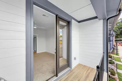 9 Hawthorne Lane #Unit 102, Greenville, SC 29605 - Photo 7