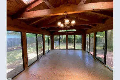 204 Glendale Avenue, Laurens, SC 29360 - Photo 9