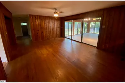 204 Glendale Avenue, Laurens, SC 29360 - Photo 7
