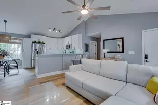 22 Lantern Ln, Greer, SC 29651 - Photo 5