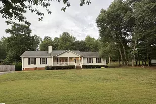 213 Pine Meadow Dr, Travelers Rest, SC 29690 - Photo 3