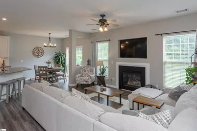 9 Scofield Court, Greer, SC 29650 - Photo 3