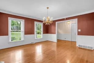 204 Montclair Rd, Greer, SC 29651 - Photo 7