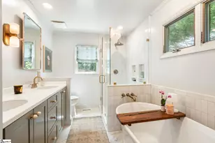 17 N Brookwood Dr, Greenville, SC 29605 - Photo 17
