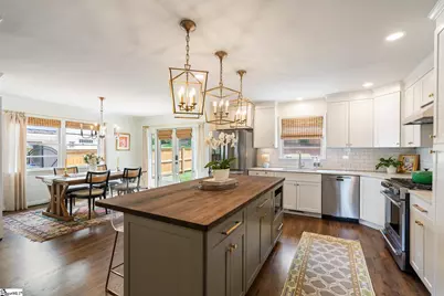 17 N Brookwood Drive, Greenville, SC 29605 - Photo 11