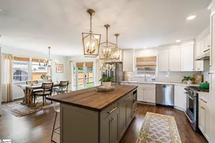 17 N Brookwood Dr, Greenville, SC 29605 - Photo 11