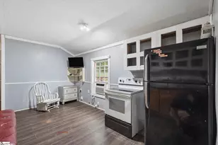 114 Sunny Ln, Pickens, SC 29671 - Photo 9