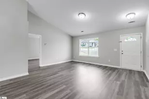 208 Riverbreeze Rd, Greenville, SC 29611 - Photo 3