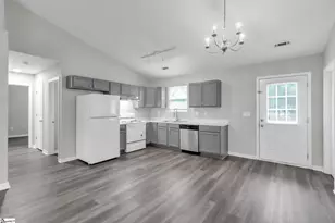 208 Riverbreeze Rd, Greenville, SC 29611 - Photo 5