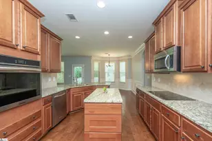 224 Dairwood Dr, Simpsonville, SC 29680 - Photo 11