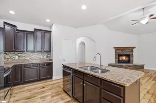 75 Rising Meadow Ln, Taylors, SC 29687 - Photo 7