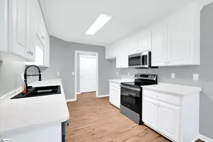 111 W Hwy 14, Landrum, SC 29356 - Photo 15