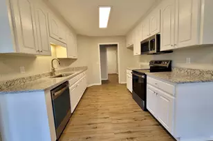 111 W Hwy 14, Landrum, SC 29356 - Photo 15