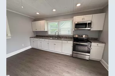 402 Florence Street, Clinton, SC 29335 - Photo 5