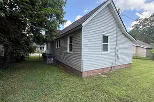 402 Florence St, Clinton, SC 29335 - Photo 25