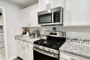 510 Winding Meadow Ln, Greenville, SC 29607 - Photo 7