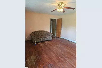 106 Milliken Street, Laurens, SC 29360 - Photo 7