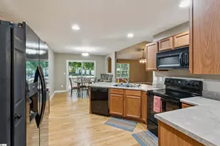 113 Valley Dr, Anderson, SC 29625 - Photo 9