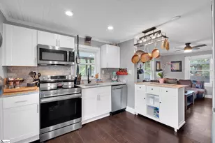 306 Lady St, Greenville, SC 29605 - Photo 13