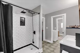 306 Lady St, Greenville, SC 29605 - Photo 19