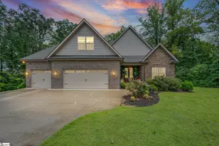 136 Siena Dr, Anderson, SC 29621 - Photo 3