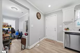 96 N State Dr Dr, Greenville, SC 29605 - Photo 11