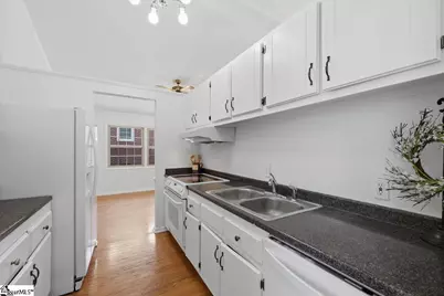 27 Cherrylane Drive, Greenville, SC 29617 - Photo 15