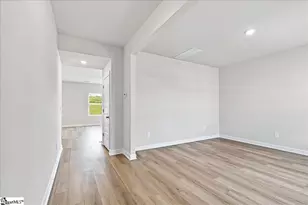 123 Gibbon Wy, Gray Court, SC 29645 - Photo 5