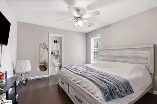 305 Golden Leaf Ln, Simpsonville, SC 29681 - Photo 17