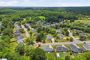 305 Golden Leaf Ln, Simpsonville, SC 29681 - Photo 31