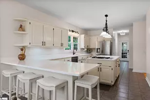 115 S Embler Ct, Taylors, SC 29687 - Photo 5