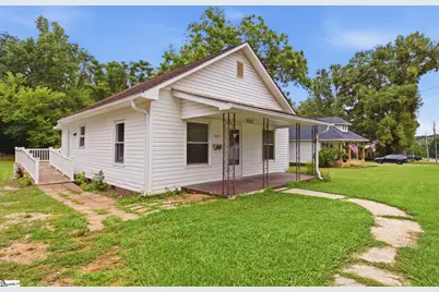 403 Faulkner Street, Clover, SC 29710 - Photo 3