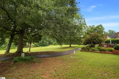 302 Greenview Circle, Greenville, SC 29609 - Photo 33