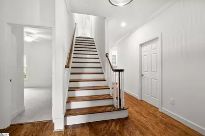 302 Greenview Circle, Greenville, SC 29609 - Photo 3
