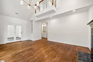 302 Greenview Cir, Greenville, SC 29609 - Photo 13
