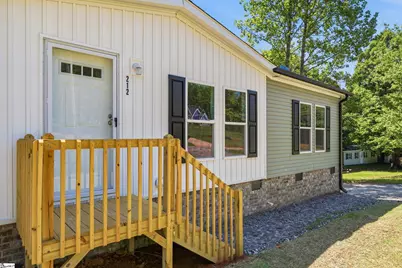 212 Gibson Road, Spartanburg, SC 29302 - Photo 5