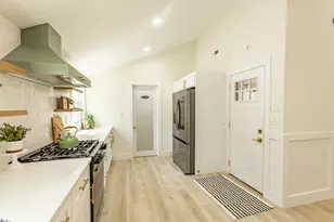300 Hermitage Rd, Greenville, SC 29615 - Photo 9