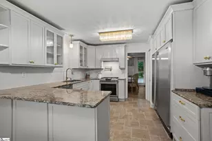 114 Woodhill Ln, Simpsonville, SC 29681 - Photo 5