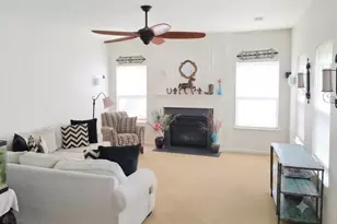 109 Meadow Rose Dr, Travelers Rest, SC 29690 - Photo 3