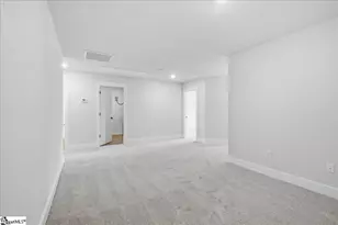 430 Crestcreek Dr, Anderson, SC 29621 - Photo 17