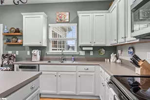 6 Meadowrise Ln, Simpsonville, SC 29681 - Photo 11