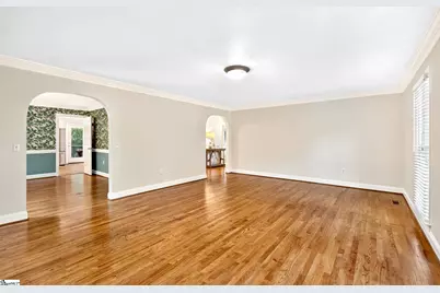 302 Golf View Lane, Greenville, SC 29609 - Photo 9