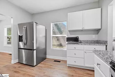 1221 1st Avenue, Greenville, SC 29609 - Photo 21