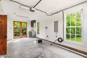 18 Sirrine Dr, Greenville, SC 29605 - Photo 41
