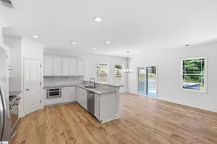 119 Howell Cir, Greenville, SC 29615 - Photo 7
