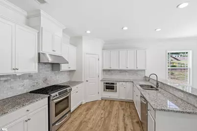 119 Howell Circle, Greenville, SC 29615 - Photo 11